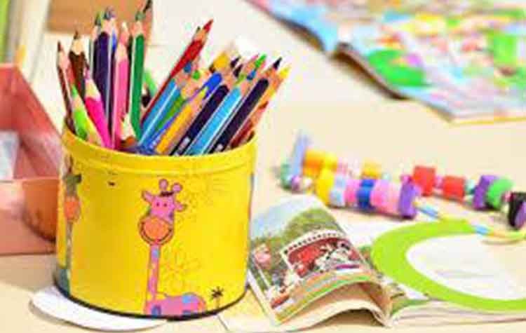 «Μετατρέπουν σε εμπορεύσιμο είδος την προσχολική εκπαίδευση»