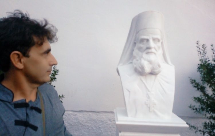 «Φόρος τιμής» σε ένα παράδειγμα ιεροσύνης και ανθρωπιάς