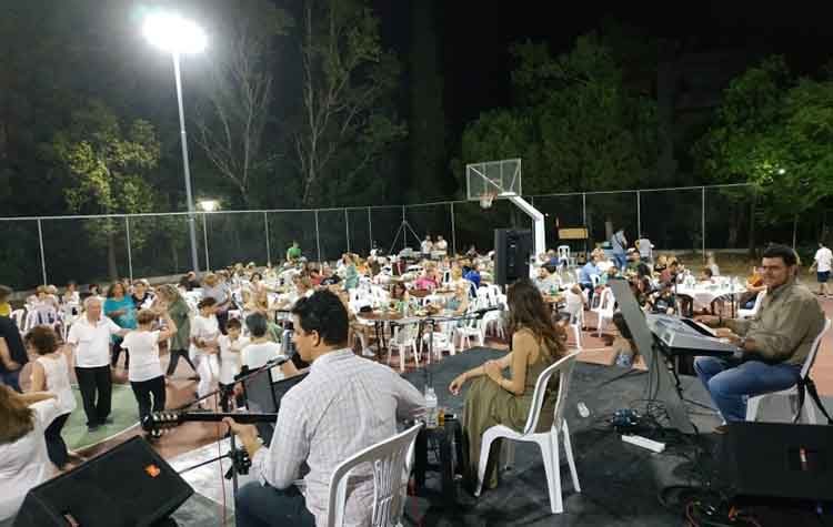 Λαμπρή και η φετινή γιορτή του Άη Γιάννη Κλήδονα από το σύλλογο «Δωδώνη»