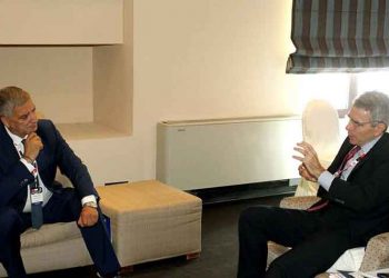 Συνάντηση Πατούλη με τον Αμερικάνο πρέσβη Τζέφρυ Πάιατ