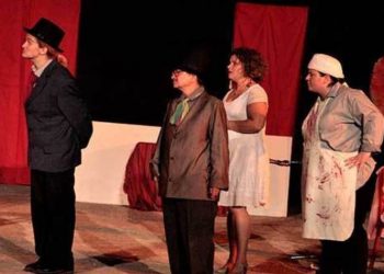 Υπέροχες βραδιές από θεατρική ομάδα του Δήμου και σύλλογο Αργώ