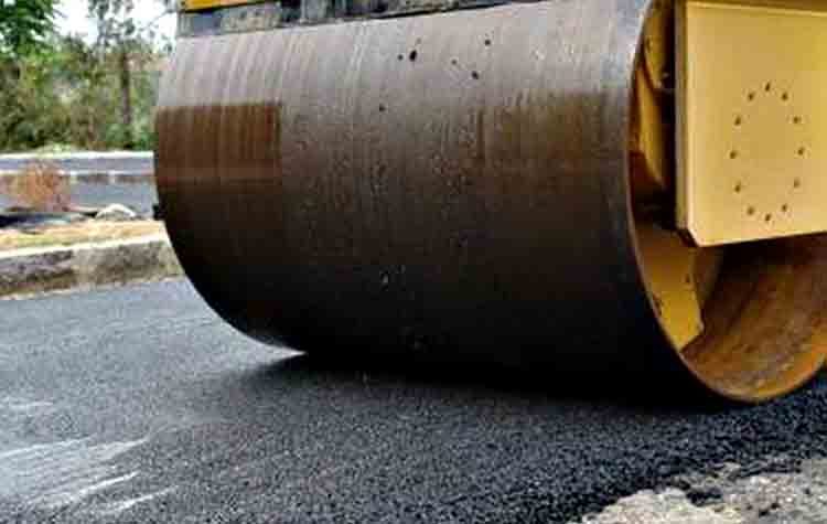 «Μπρος» οι μηχανές για διάνοιξη και ασφαλτόστρωση οδών