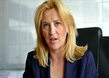 Ρ. Δούρου:  Θέμα Δημοκρατίας η άμεση επαναλειτουργία των σταθμών