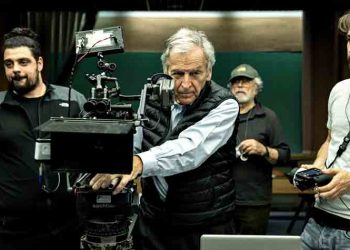 Έρχεται η ταινία «Ενήλικοι στην αίθουσα»