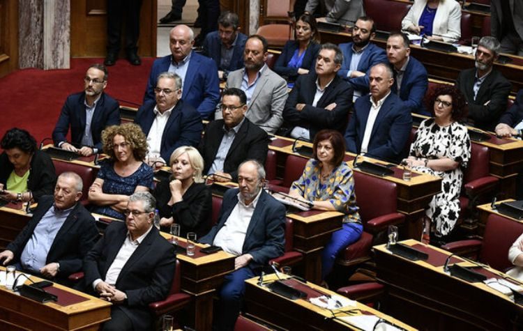 Στη Βουλή τα εκπαιδευτικά προβλήματα σε Παπάγου και Χολαργό