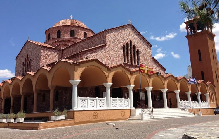 «Εορταστικός» o Αύγουστος στην Παναγία Φανερωμένη