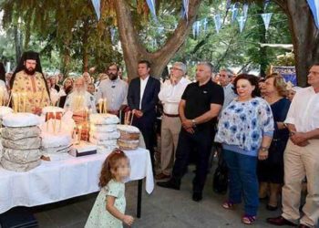 Το Μαρούσι γιόρτασε τη Μεταμόρφωση του Σωτήρος στην πλατεία Αγίας Λαύρας