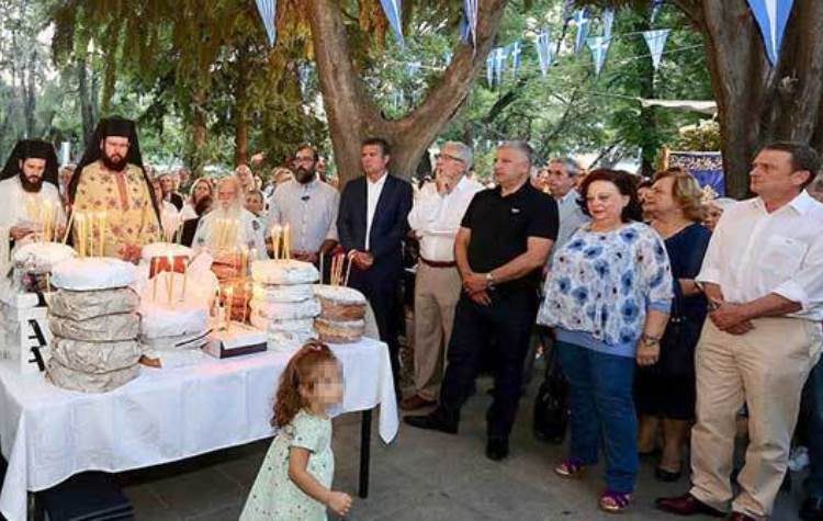 Το Μαρούσι γιόρτασε τη Μεταμόρφωση του Σωτήρος στην πλατεία Αγίας Λαύρας