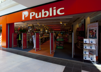 Η επιστροφή στα θρανία μπορεί να περιμένει, οι προσφορές όμως του Public έφθασαν!