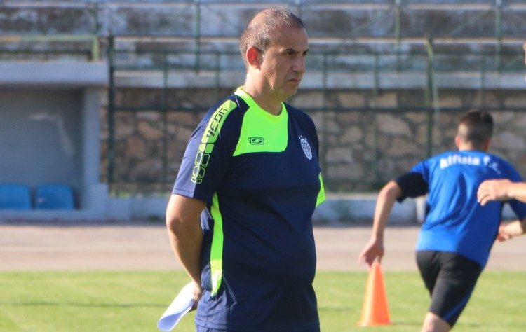 Τέλος ο Γιώργος Αρχοντάκης από τον πάγκο της Α.Ε. Κηφισιάς