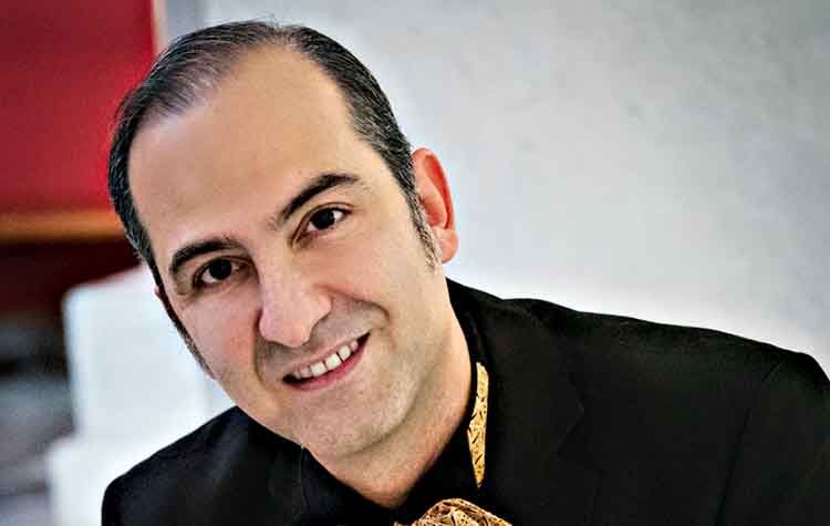 Ο διακεκριμένος πιανίστας Άρης Γραικούσης σε έργα Frédéric Chopin