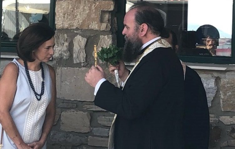 Σε αγιασμούς σχολείων Πεντέλης και Κηφισιάς η αντιπεριφερειάρχης Λουκία Κεφαλογιάννη