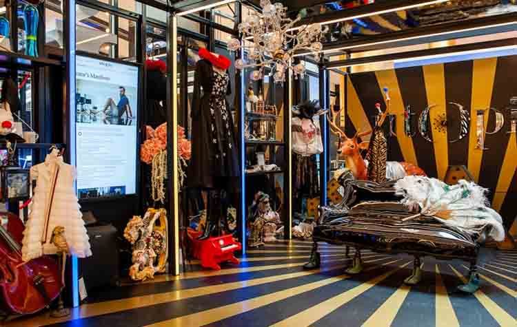 To Magic Box του Κωνσταντίνου Ρήγου στο Utopia @ Golden Hall