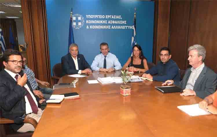 Γ. Πατούλης: «Επιβεβλημένη η επανεκκίνηση του επισιτιστικού προγράμματος»