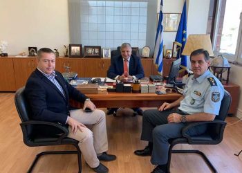 Συνάντηση Πατούλη με τον Αττικάρχη Γ. Ψωμά και τον διοικητή Ασφάλειας Αττικής Π. Τζεφέρη