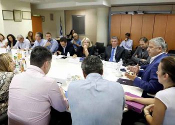 Ευρεία σύσκεψη στην Περιφέρεια για τα ρέματα της Αττικής