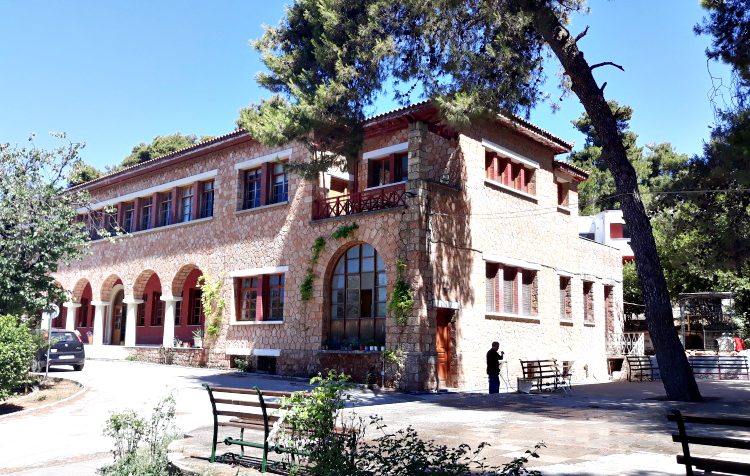 Σενάριο Ζάννειου Ιδρύματος για 200 προσφυγόπουλα