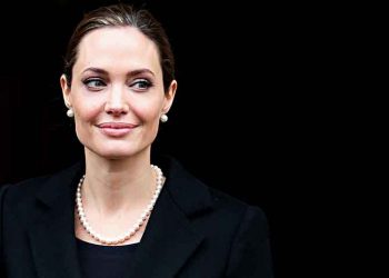 Angelina Jolie: «Ξαναβρίσκω τον εαυτό μου»