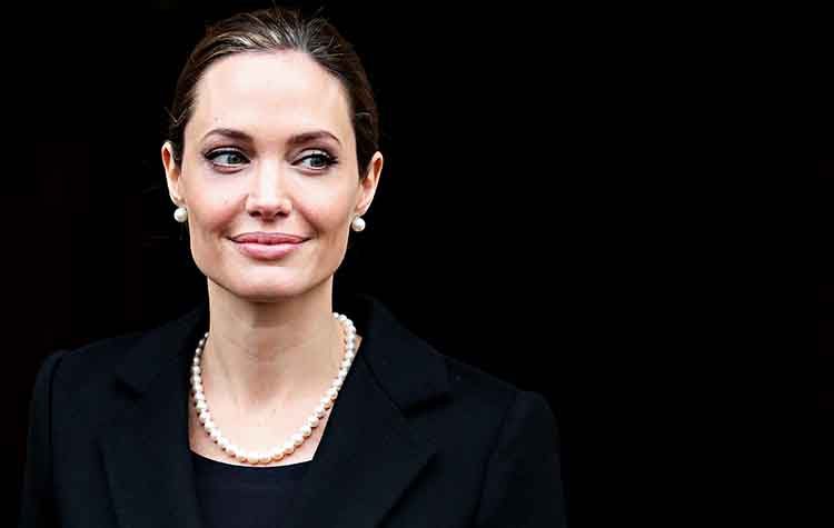 Angelina Jolie: «Ξαναβρίσκω τον εαυτό μου»