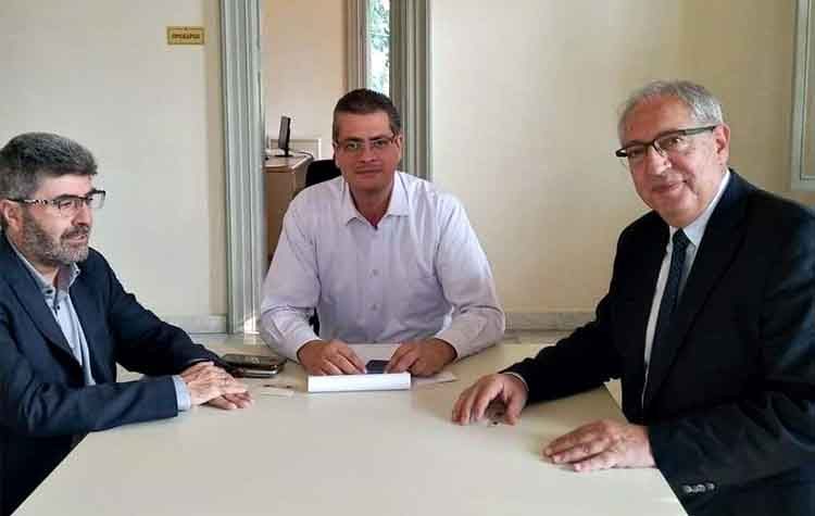 Συνάντηση Αμπατζόγλου με το νέο πρόεδρο του Πράσινου Ταμείου