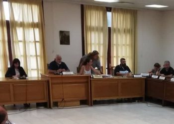 Διαπαραταξιακή συναίνεση για το ψήφισμα κατά της απόφασης Βρούτση