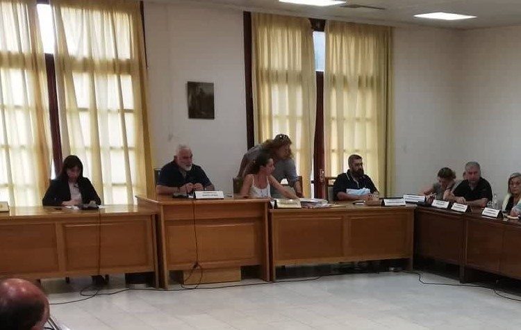 Διαπαραταξιακή συναίνεση για το ψήφισμα κατά της απόφασης Βρούτση