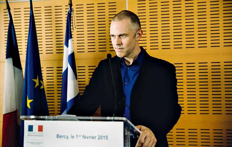 Νάρκισσος στην αίθουσα