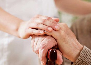 Επιλογή Μονάδας Φροντίδας Ηλικιωμένων: Μια σημαντική απόφαση