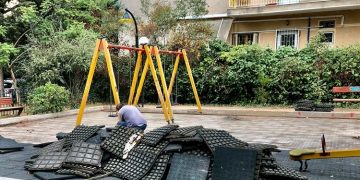 Γ. Σταθόπουλος: «Συνεχίζεται η εργολαβία μας με διανοίξεις - πεζοδρομήσεις στα Πευκάκια»