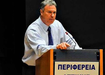 Σγουρός προς ανεξαρτητοποιηθέντες: «Παραδώστε τις έδρες σας»