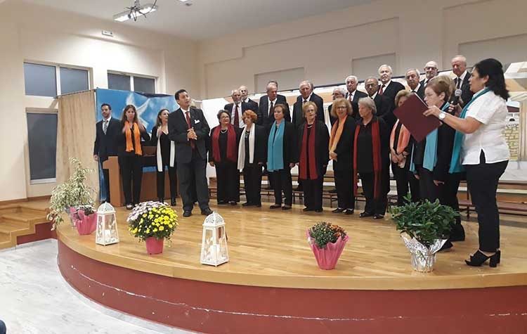 Χειροκροτήθηκε στην Έυβοια η χορωδία «Διονύσης Αποστολάτος»