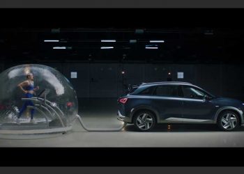 Η Mireia Belmonte εμπιστεύεται το «καθαρό» Hyundai Nexo