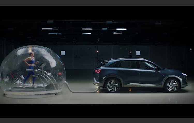 Η Mireia Belmonte εμπιστεύεται το «καθαρό» Hyundai Nexo