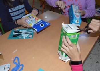 Σε Διόνυσο και Γαλάτσι, μαθητές και ΣΠΑΠ έδωσαν «δεύτερη ευκαιρία στα σκουπίδια»