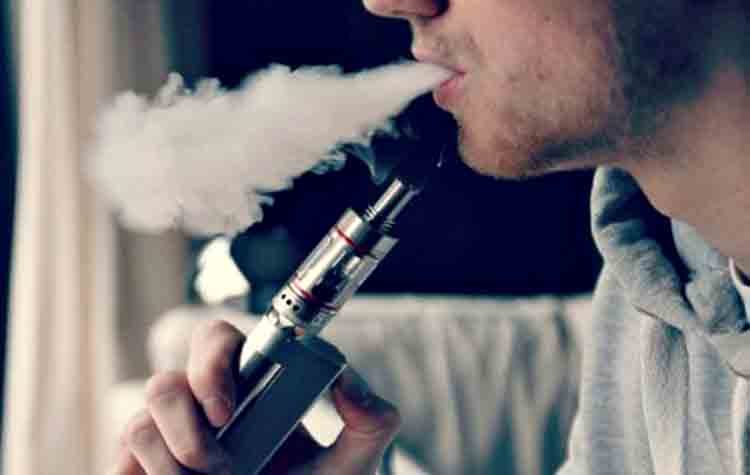 Το ηλεκτρονικό τσιγάρο βελτιώνει σε 1 μήνα τη λειτουργία της καρδιάς όσων κάπνιζαν