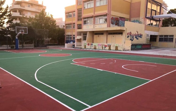 Ολοκληρώθηκε η ανακατασκευή του προαυλίου του 2ου Γυμνασίου Πεύκης