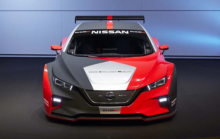 Στα χρώματα του κιμονό «ντύθηκε» το  αγωνιστικό Nissan στην Formula Ε