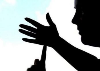 Ξεκίνησαν τα μαθήματα νοηματικής γλώσσας σε εργαζομένους των ΚΕΠ