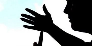 Ξεκίνησαν τα μαθήματα νοηματικής γλώσσας σε εργαζομένους των ΚΕΠ