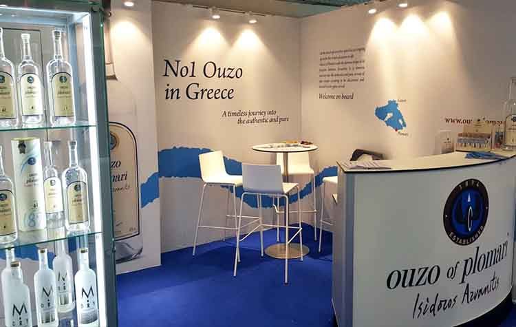 Ούζο Πλωμαρίου Ισιδώρου Αρβανίτου: Το εθνικό μας ποτό κερδίζει (και) εκτός συνόρων