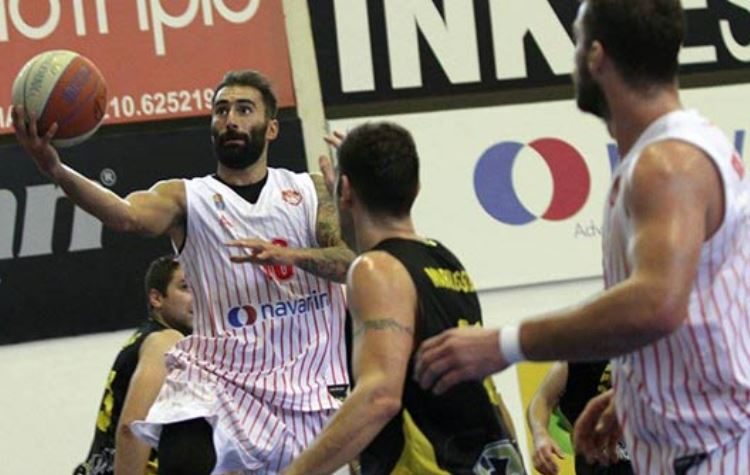 Έσπασε το αήττητο του Αμαρουσίου ο Πανερυθραϊκός