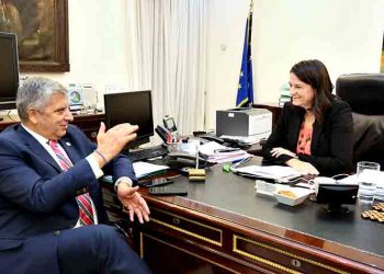 Συνάντηση Πατούλη - Κεραμέως για κοινές δράσεις σε σχολεία