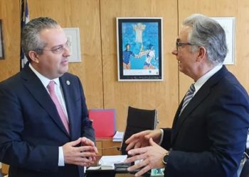 Τετ α τετ Ηλία Αποστολόπουλου - Θόδωρου Ρουσόπουλου με γεμάτη ατζέντα