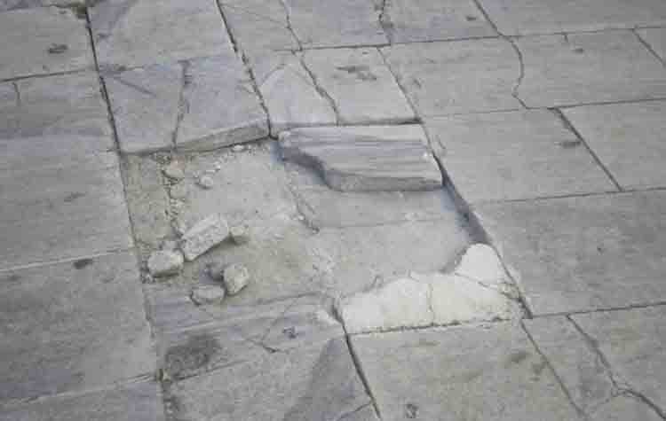 Περιμένοντας τους βαρβάρους