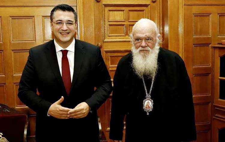 Συνάντηση του προέδρου της ΕΝΠΕ Απόστολου Τζιτζικώστα με τον Αρχιεπίσκοπο Ιερώνυμο