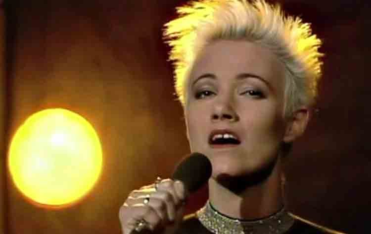 Πέθανε η τραγουδίστρια του συγκροτήματος Roxette Marie Fredriksson