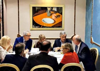 Συνάντηση Αμπατζόγλου με αξιωματούχους Ευρωπαϊκής Επιτροπής και Ευρωπαϊκού Λαϊκού Κόμματος