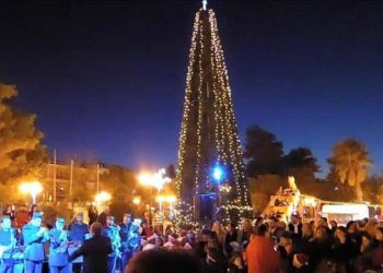 Γ. Οικονόμου: «Να παρέμβουν τα ελεγκτικά όργανα για την προμήθεια του στολισμού»