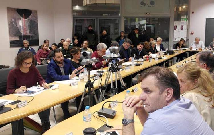 Πλειοψηφικό «ναι» σε Προϋπολογισμό και Τεχνικό Πρόγραμμα