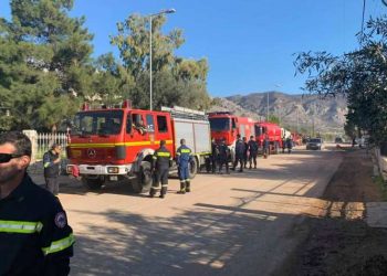 Οι Εθελοντές Δασοπυροσβέστες της Εκάλης δίπλα στους κατοίκους της Κινέτας